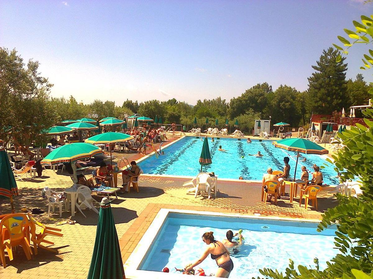 Camping Le Soline Casciano Di Murlo エクステリア 写真